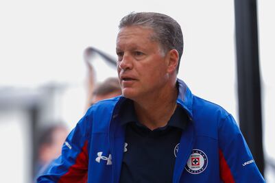 La novena final de Peláez