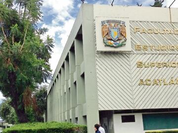 Estudiante de FES Acatlán de la UNAM, es detenido por atropellar a compañero dentro de las instalaciones; víctima se encuentra grave