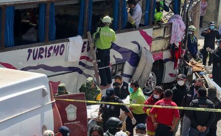 Llegan a Sahuayo, Michoacán, cuerpos de peregrinos tras accidente de autobús en Joquicingo